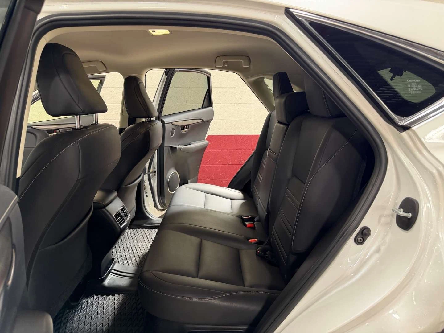 Lexus NX, снимка 10 - Автомобили и джипове - 56020732