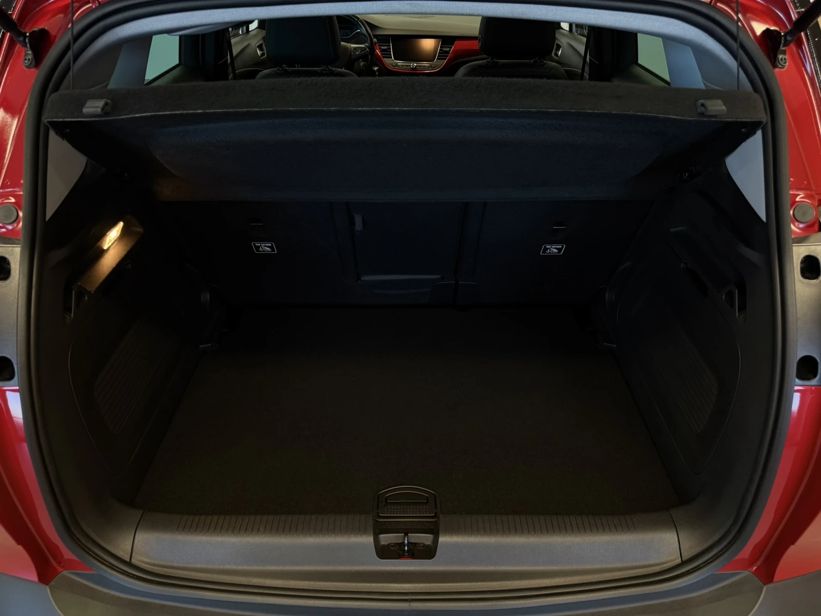 Opel Crossland X GS-Line, снимка 17 - Автомобили и джипове - 56623639