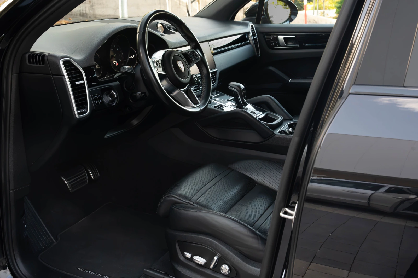 Porsche Cayenne S, снимка 10 - Автомобили и джипове - 56626226
