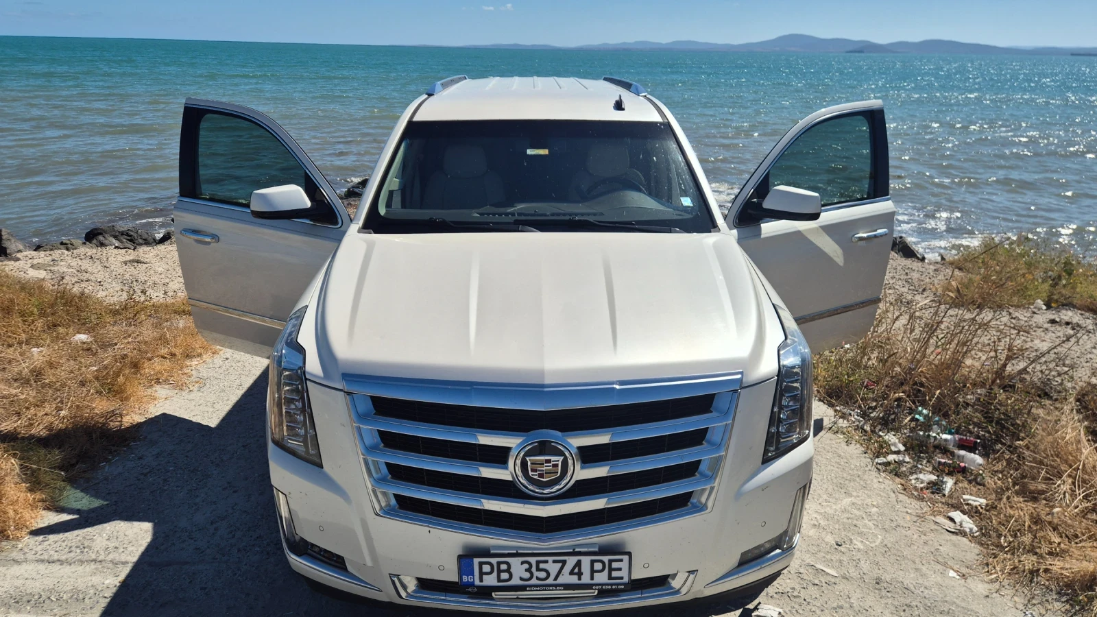 Cadillac Escalade Long, снимка 17 - Автомобили и джипове - 56633714