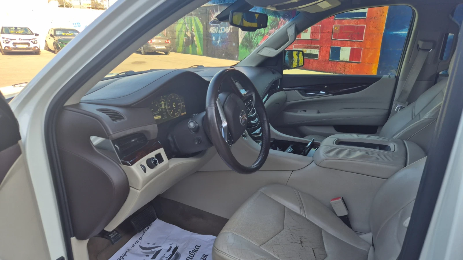 Cadillac Escalade Long, снимка 7 - Автомобили и джипове - 56633714