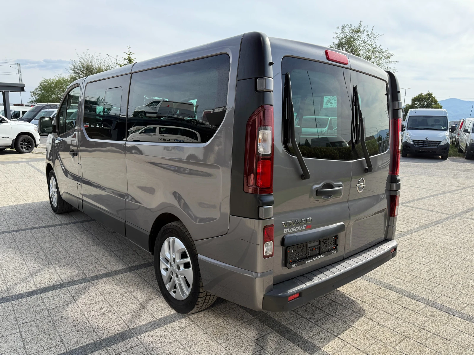 Opel Vivaro 9-местен 2хКлима Long Euro 6 - изображение 5