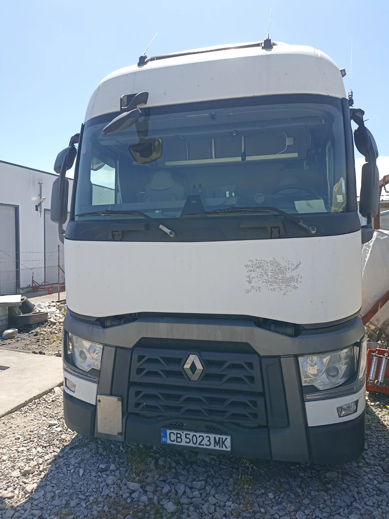 Renault T