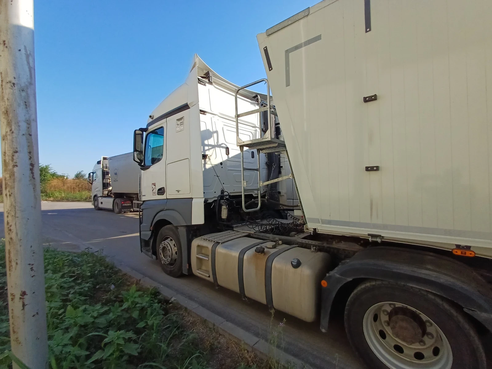 Mercedes-Benz Actros, снимка 2 - Камиони - 55243783