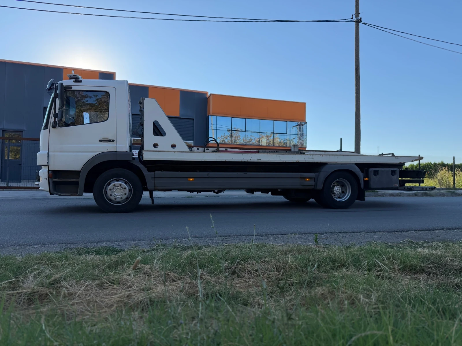 Mercedes-Benz Atego Автовоз - 3 автомобила, снимка 12 - Камиони - 55756383