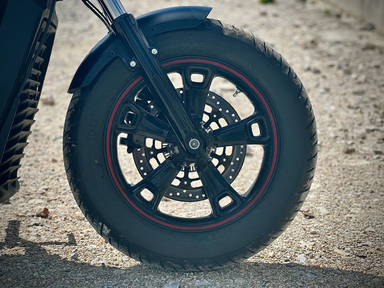 Indian Scout bobber sixty abs - изображение 8