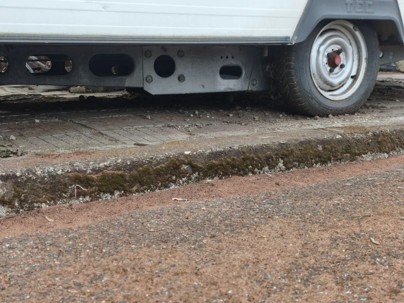 Каравана TEC 420, снимка 3 - Каравани и кемпери - 53084426