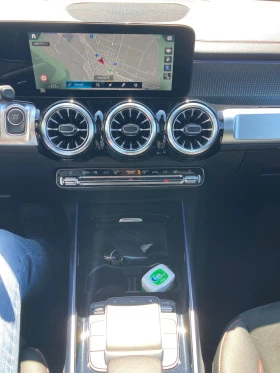 Mercedes-Benz EQB 300, снимка 15