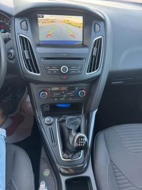 Ford Focus 1.6i GPL-Navi, снимка 15