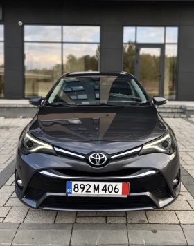 Toyota Avensis 1.8i Edition S, снимка 2