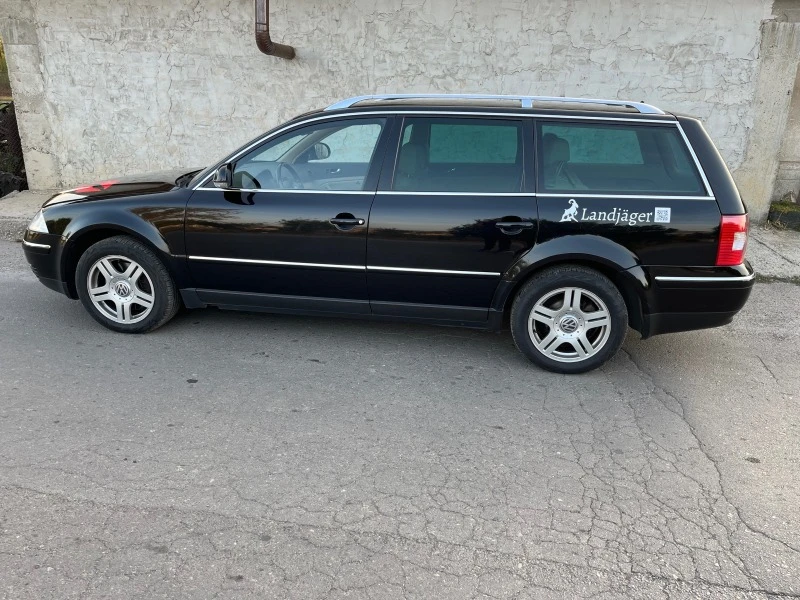 VW Passat 2.8 V6 4x4, снимка 7 - Автомобили и джипове - 47659736