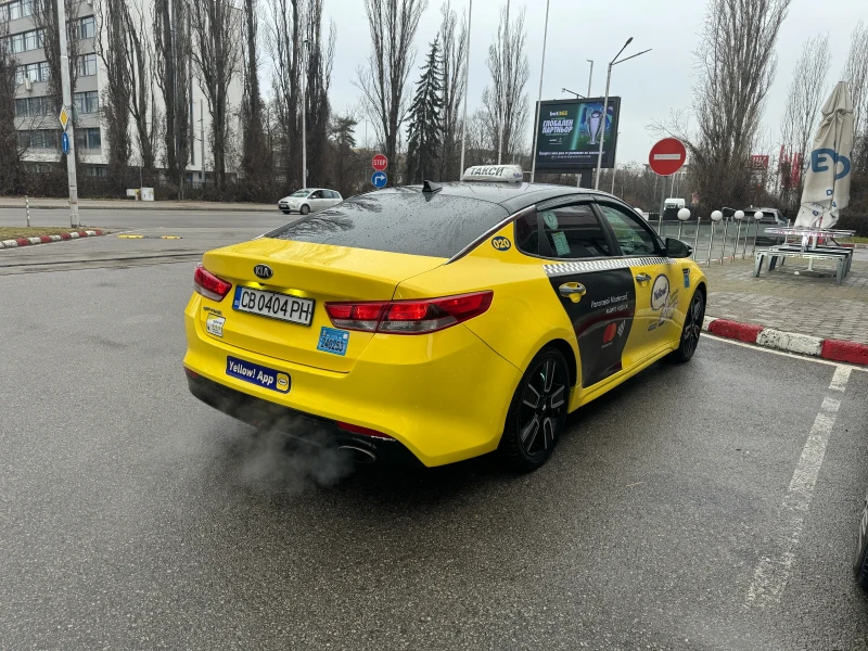 Kia Optima 2.4 бензин, снимка 6 - Автомобили и джипове - 47670086