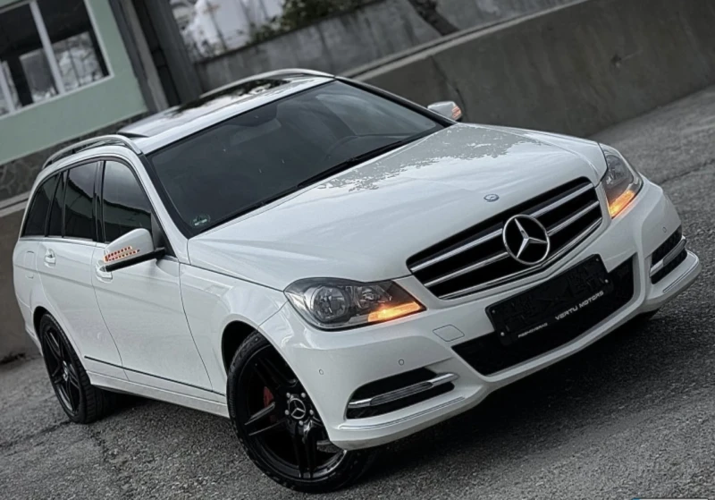 Mercedes-Benz C 220 CDI 2012г. Avantgarde 7G-tronic Sunroof LED, снимка 3 - Автомобили и джипове - 48285672