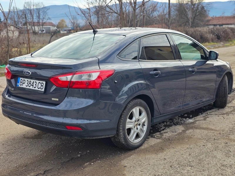 Ford Focus, снимка 6 - Автомобили и джипове - 48834316