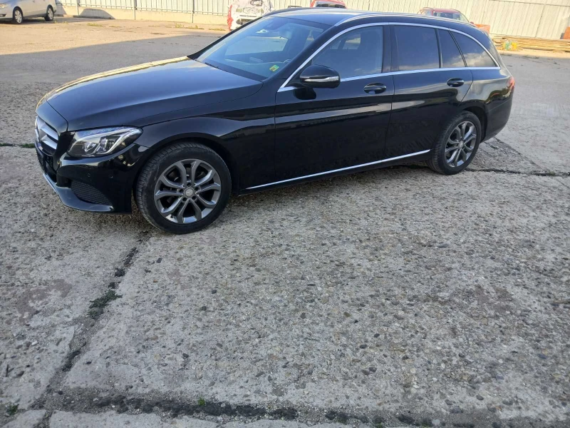 Mercedes-Benz C 180 Евро 6 В, снимка 4 - Автомобили и джипове - 50981986