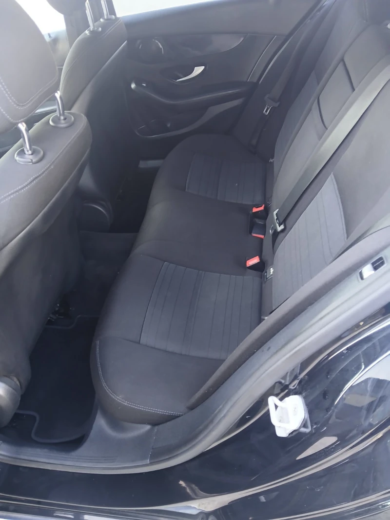 Mercedes-Benz C 180 Евро 6 В, снимка 9 - Автомобили и джипове - 50981986