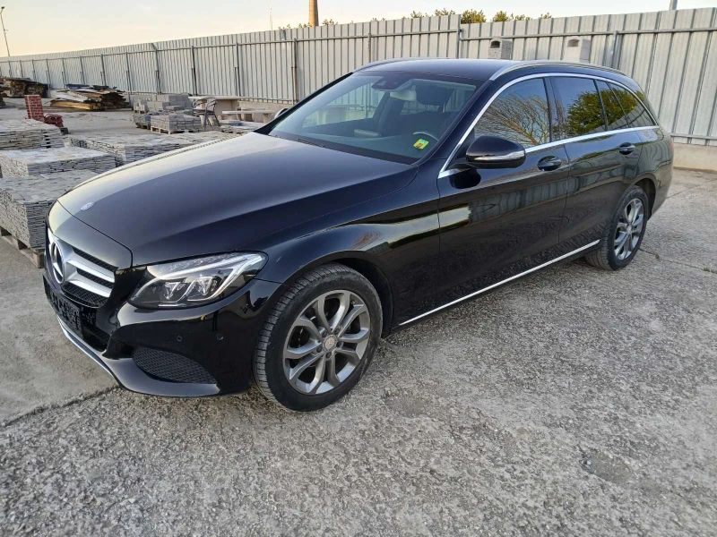 Mercedes-Benz C 180 Евро 6 В, снимка 3 - Автомобили и джипове - 50981986