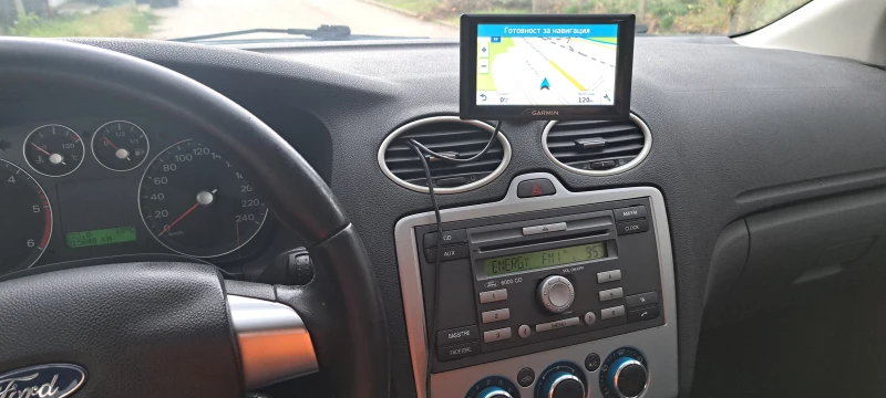 Ford Focus Peugeot 1.6 TDCI, снимка 12 - Автомобили и джипове - 52165328