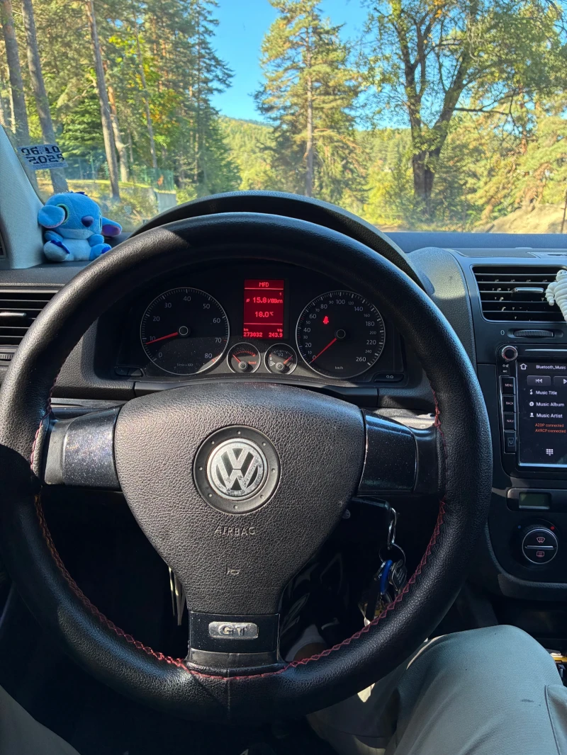 VW Golf, снимка 7 - Автомобили и джипове - 52189350