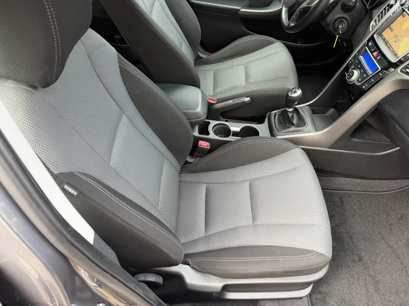 Hyundai I30 1.4i* 99к.с* СЕРВИЗНА КНИЖКА С ПЪЛНА ИСТОРИЯ, снимка 10 - Автомобили и джипове - 52752648