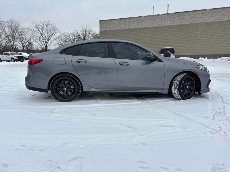 BMW 235 2022 M235i xDrive * CARFAX * БЕЗ ПЪРВОНАЧАЛНА, снимка 5 - Автомобили и джипове - 52819470