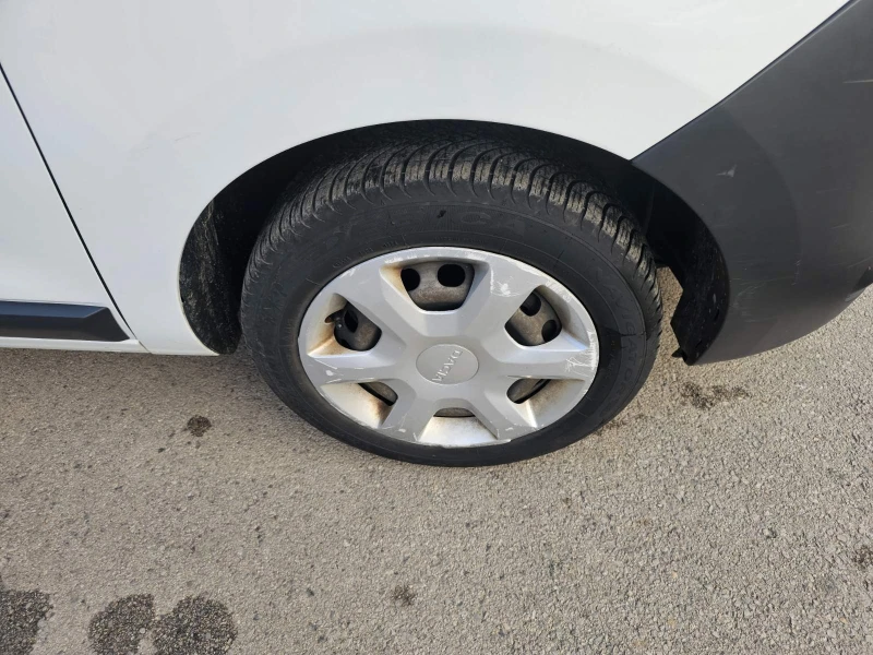 Dacia Dokker Energy dCi 75 к.с. BVM5, снимка 14 - Автомобили и джипове - 53028361