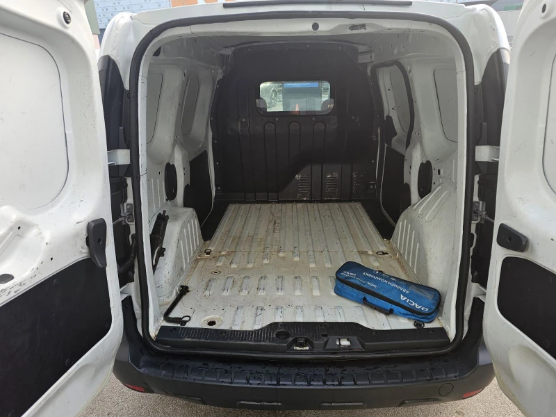 Dacia Dokker Energy dCi 75 к.с. BVM5, снимка 13 - Автомобили и джипове - 53028361