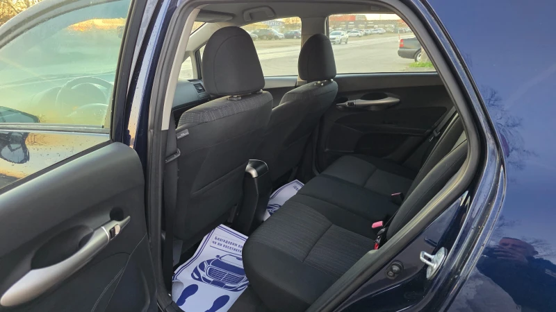 Toyota Auris КАТО ЧИСТО НОВА, снимка 8 - Автомобили и джипове - 53157052