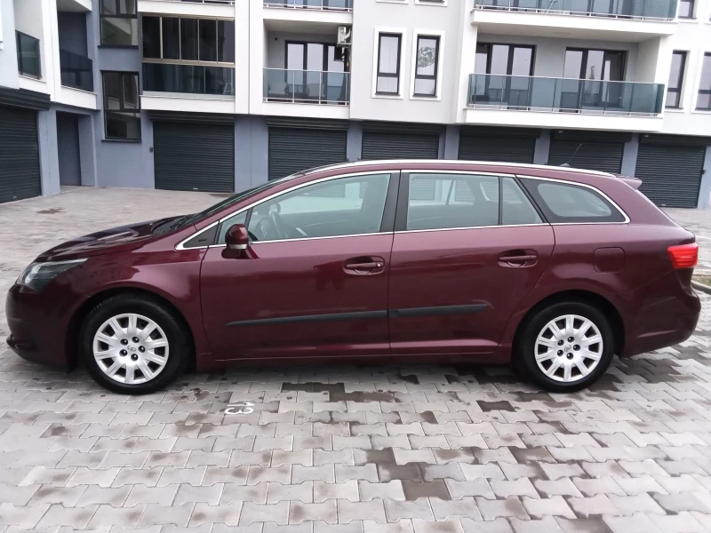 Toyota Avensis 2.0D4D-124kc. 6ck. FACELIFT, снимка 4 - Автомобили и джипове - 53355795