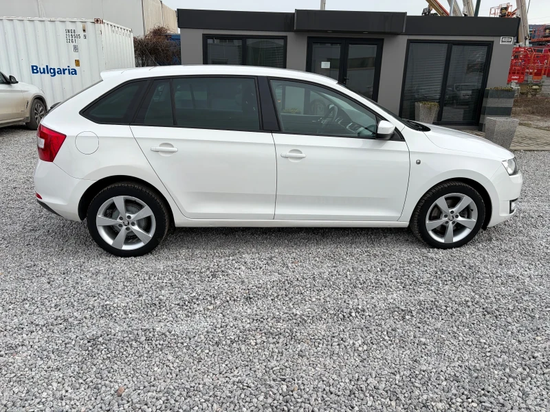 Skoda Rapid ELEGANCE 1.6TDI-105k.c /Navi., Xenon/, снимка 8 - Автомобили и джипове - 53563269