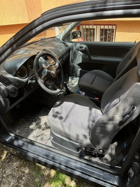 VW Polo 1.4 16V, снимка 11 - Автомобили и джипове - 46947496