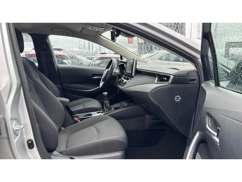 Toyota Corolla 1.5 6MT EXECUTIVE MY21 - изображение 6