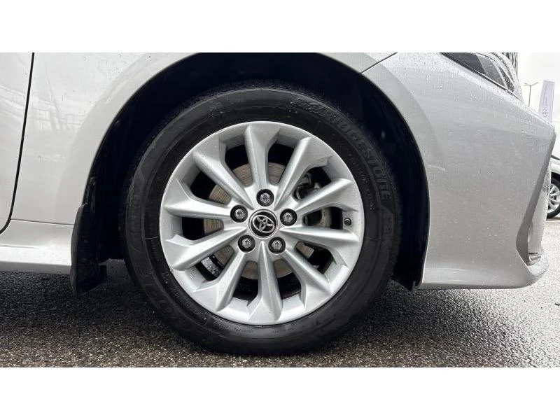 Toyota Corolla 1.5 6MT EXECUTIVE MY21, снимка 16 - Автомобили и джипове - 53465956