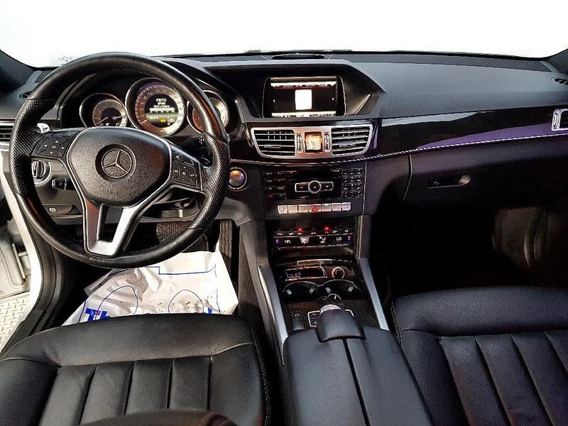 Mercedes-Benz E 300 E300 4MATIC Avantgarde| 302к.с., снимка 5 - Автомобили и джипове - 56255736