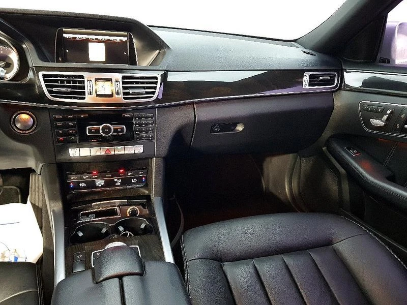 Mercedes-Benz E 300 E300 4MATIC Avantgarde| 302к.с., снимка 10 - Автомобили и джипове - 56255736