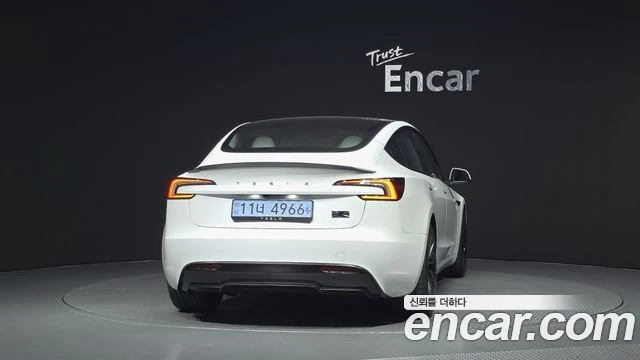 Tesla Model 3, снимка 4 - Автомобили и джипове - 56281967
