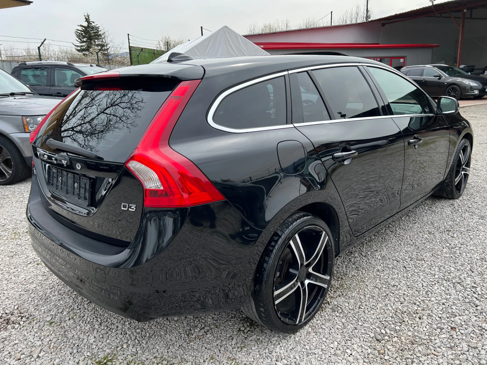 Volvo V60  2.0* ШВЕЙЦАРИЯ* АВТОМАТИК* КОЖА* НАВИ*  - изображение 5