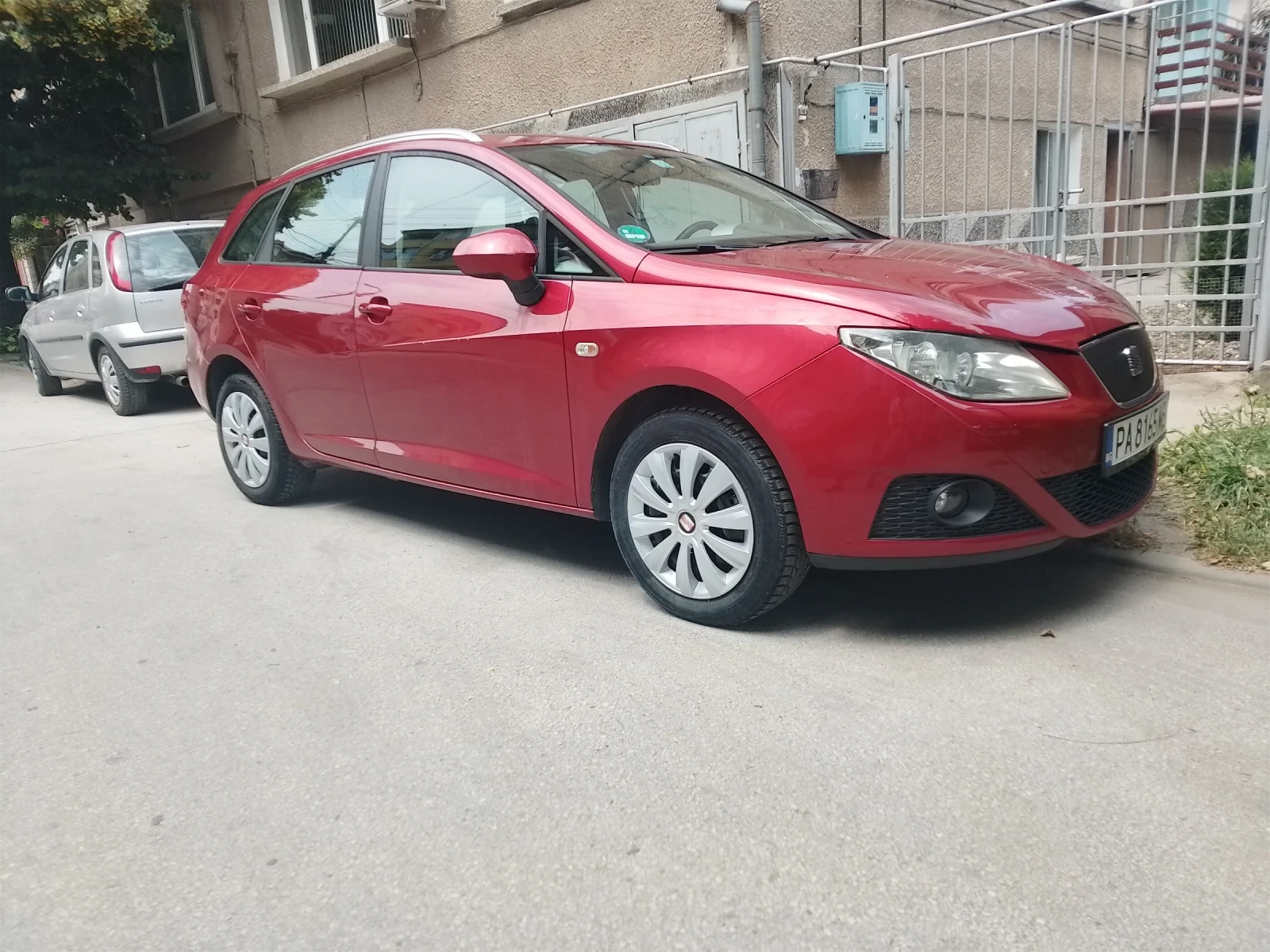 Seat Ibiza 1.2 TDI.2011г. - изображение 6