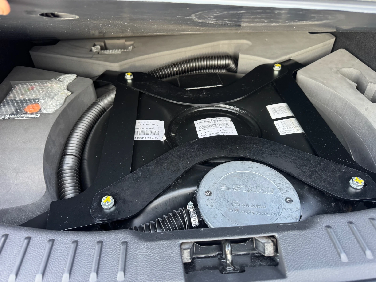 Ford Focus 1.6i GPL-Navi | Mobile.bg � ����������� 14