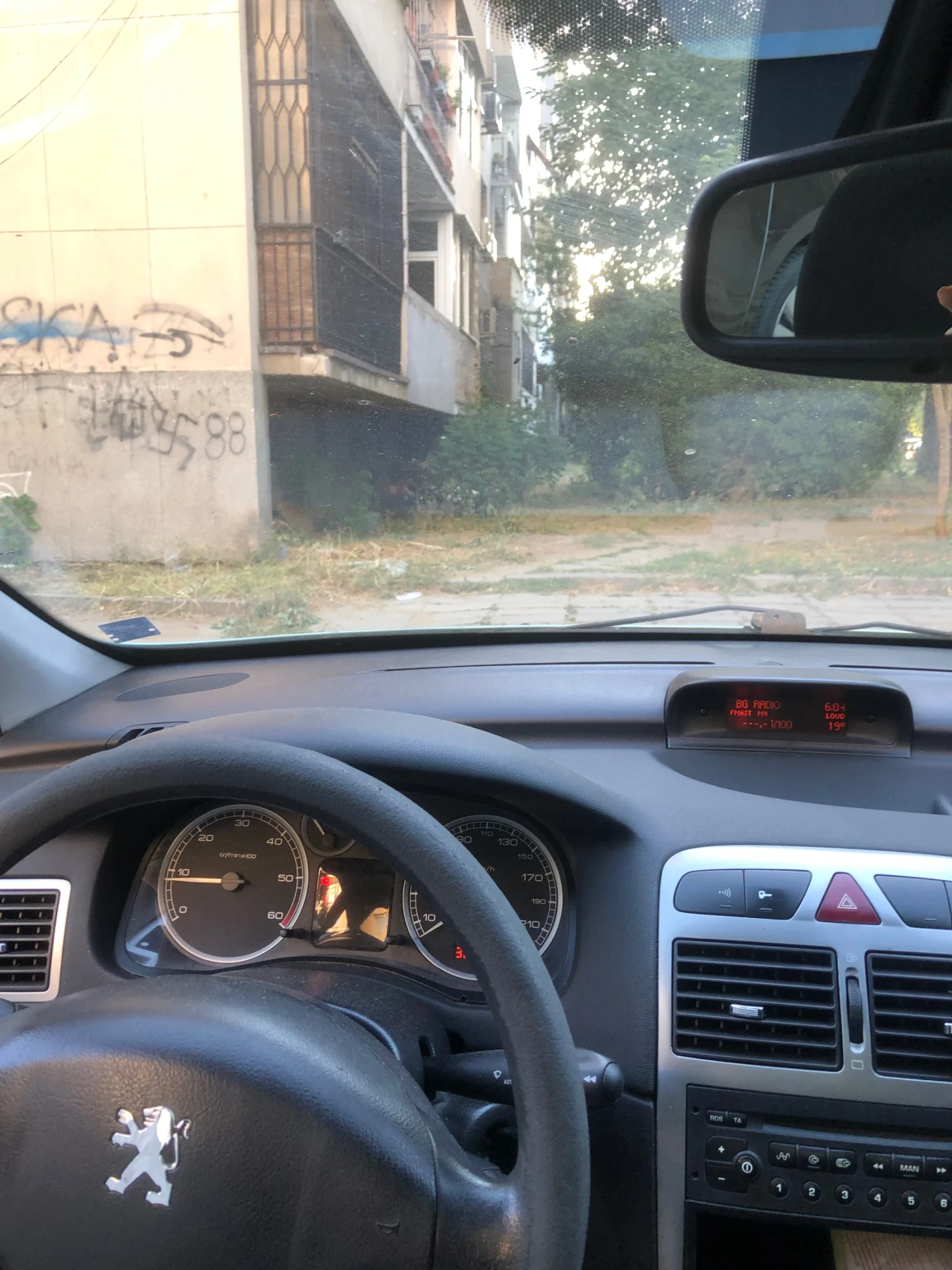 Peugeot 307 SW - изображение 2