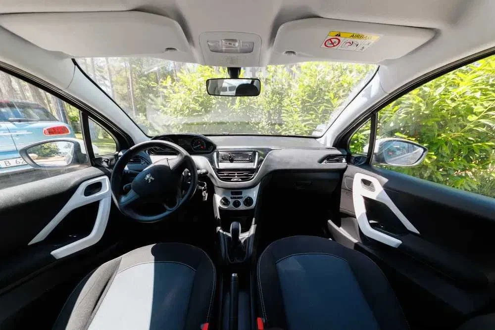 Peugeot 208 PURETECH ACTIVE - изображение 8