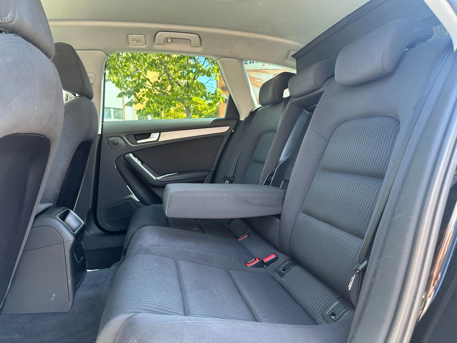 Audi A4 Avant 2.0d 150 к.с. - изображение 9