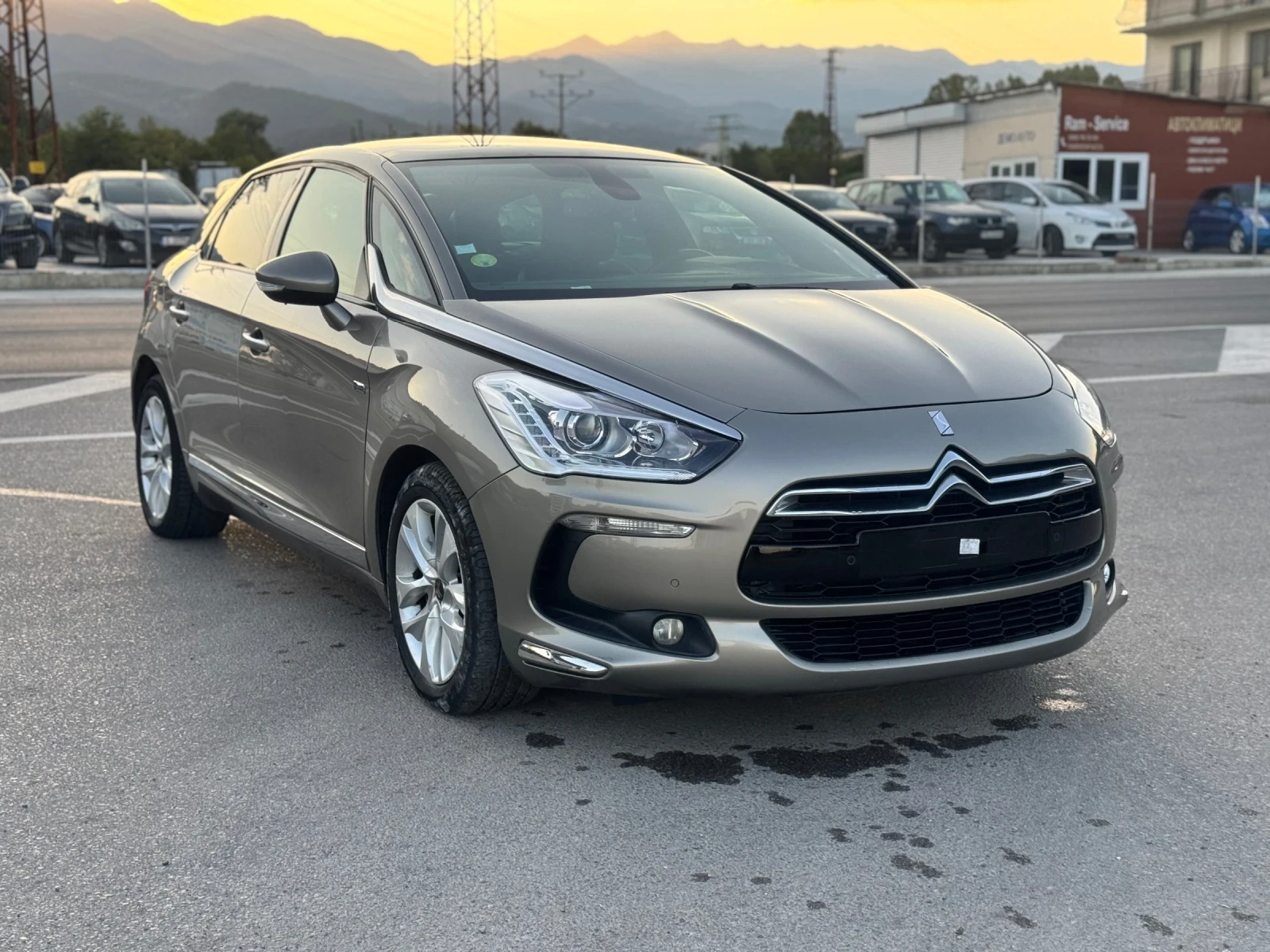 Citroen DS5 hdi  HIBRID  ЛИЗИНГ - изображение 2