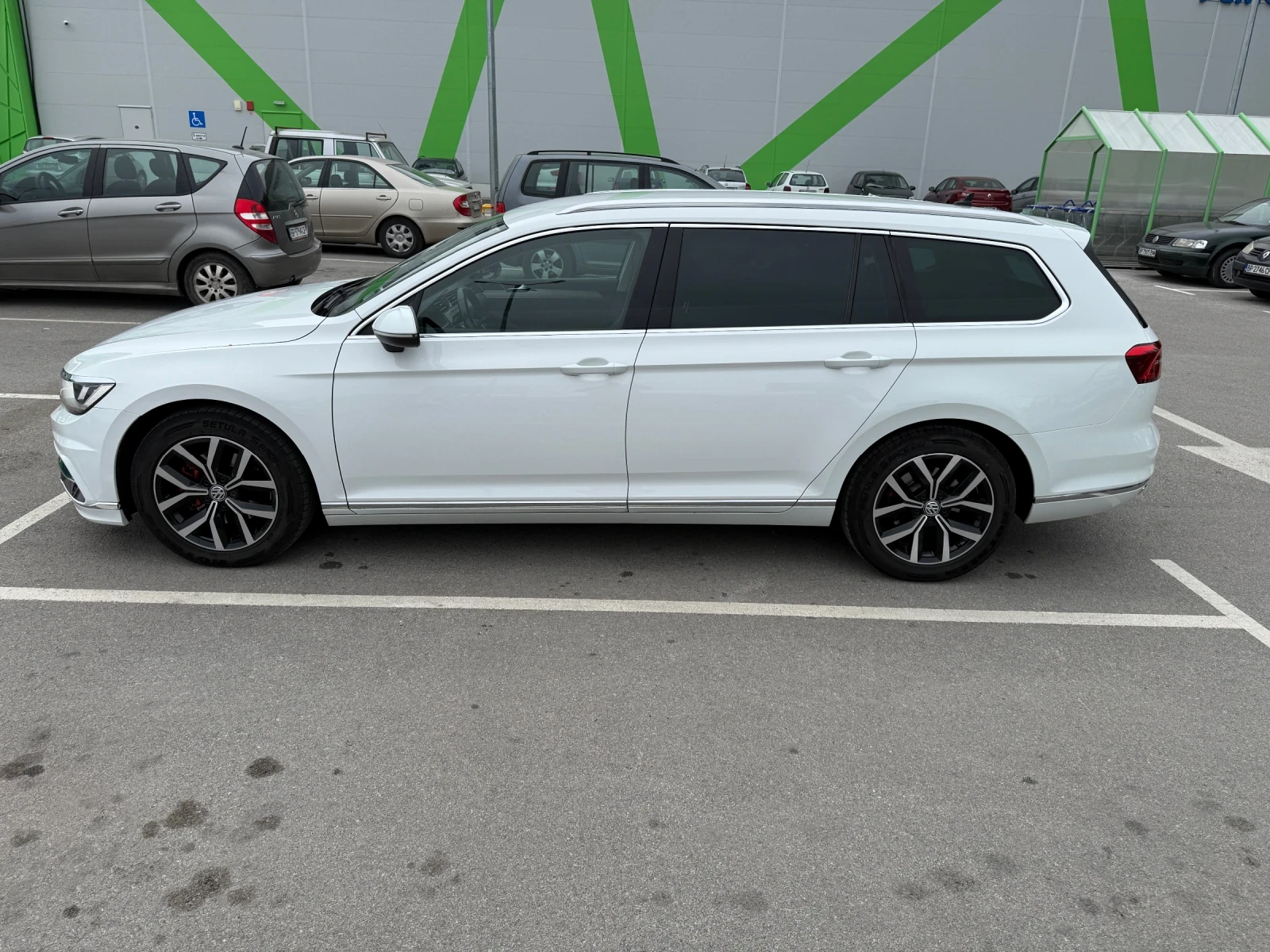 VW Passat 2.0TDI R-line DISTROIC /FULL LED - изображение 7