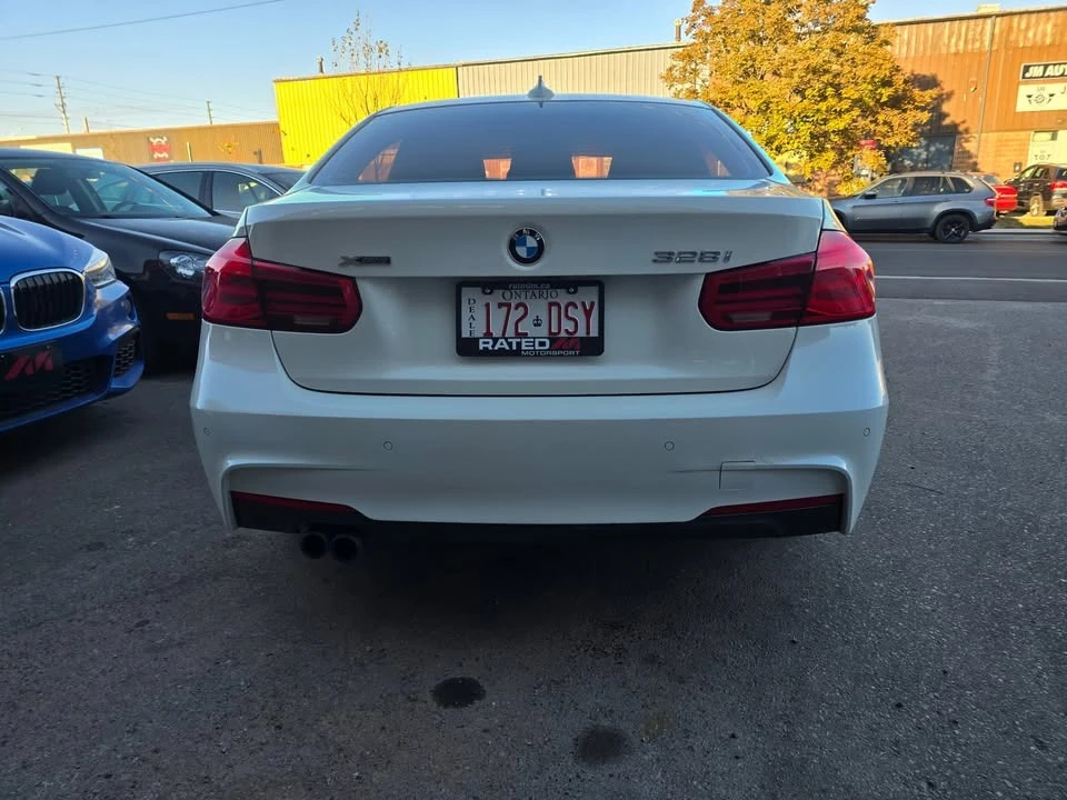 BMW 328 XDRIVE * * CARFAX * * АВТОКРЕДИТ * *  - изображение 7