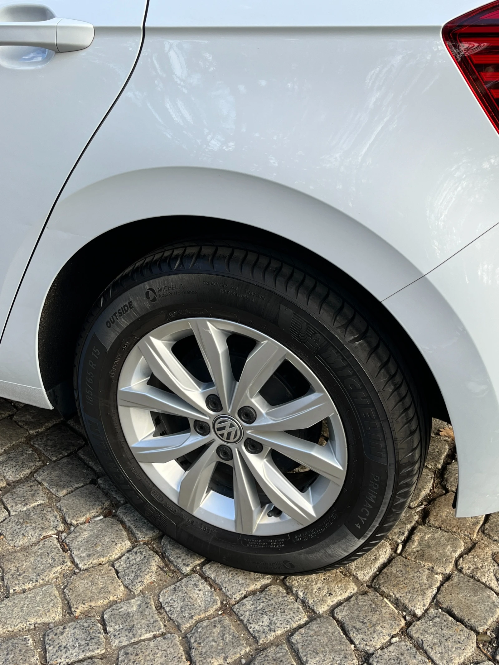 VW Polo Highline 1.0 TSI BMT DSG - изображение 10