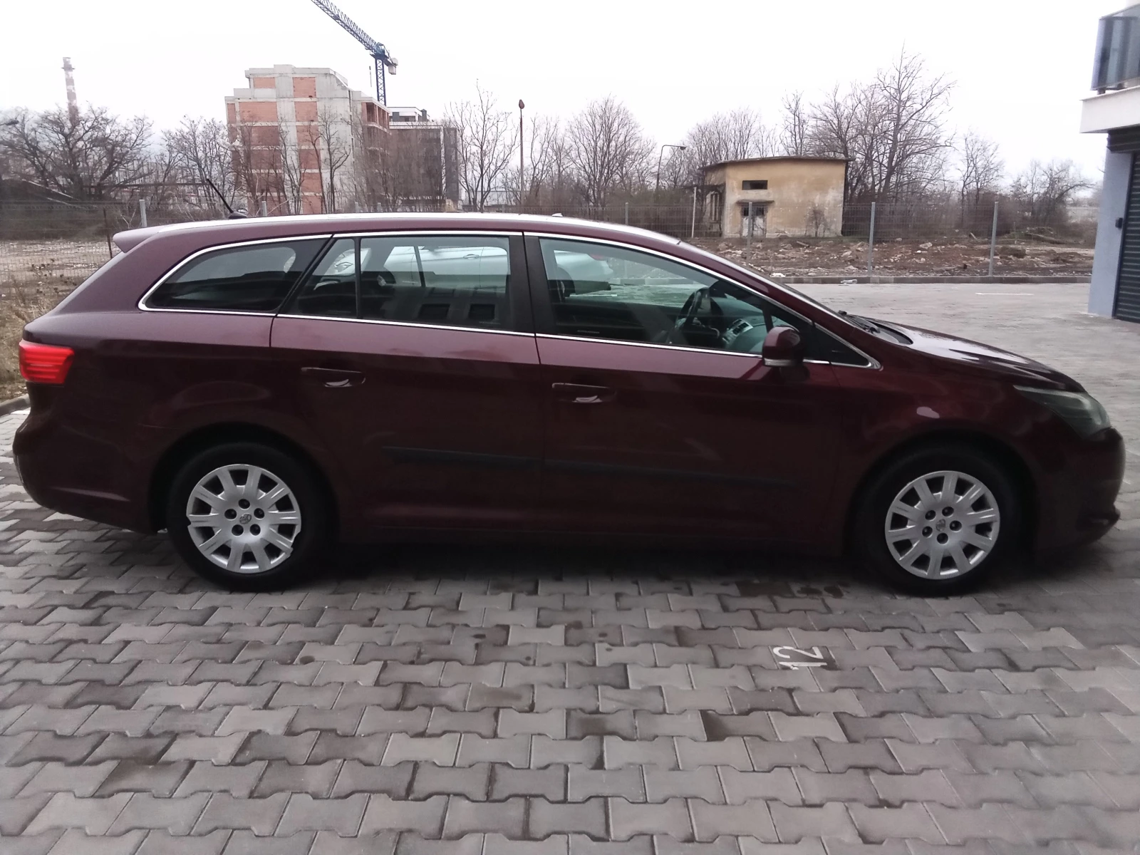 Toyota Avensis 2.0D4D-124kc. 6ck. FACELIFT - изображение 5