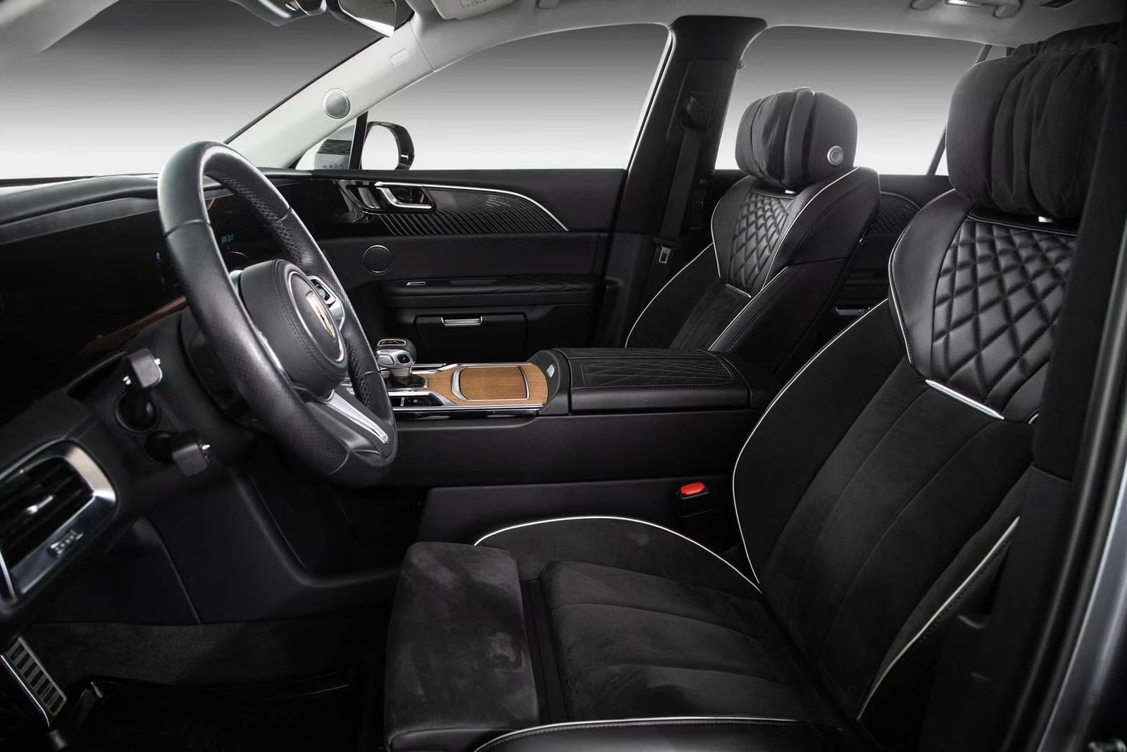 HongQi E-HS9 Comfort, снимка 8 - Автомобили и джипове - 53894620