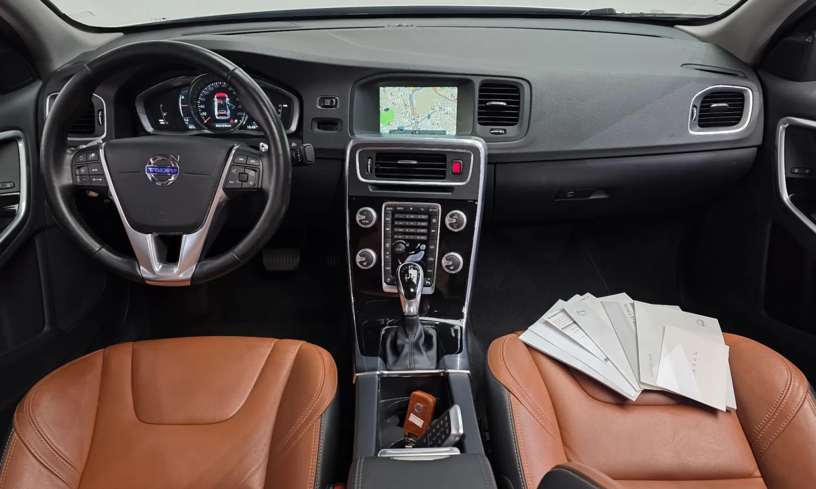 Volvo S60 T5 2.0t, снимка 6 - Автомобили и джипове - 55070820