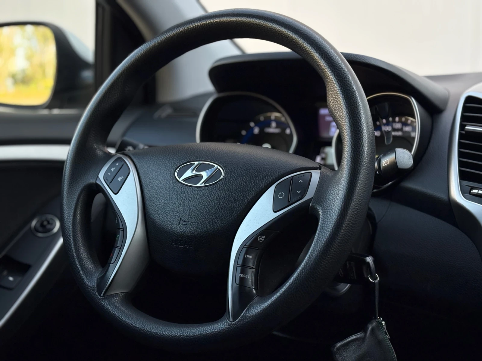 Hyundai I30 1.6 CRDI  114000км Full History, снимка 8 - Автомобили и джипове - 55581893
